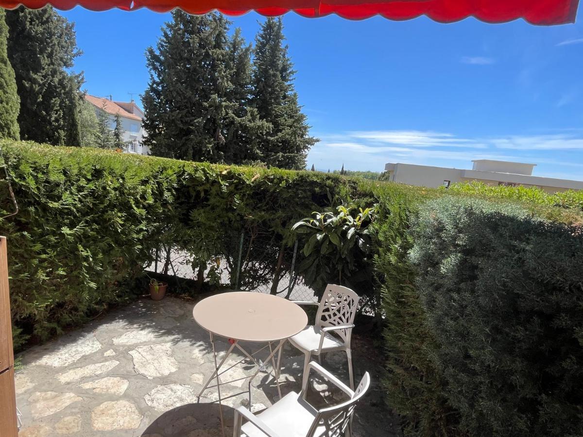 Charmant Studio Avec Terrasse Et Parking A Vence Extérieur photo
